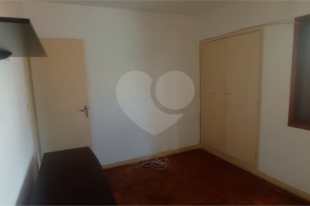 Sobrado à venda com 3 quartos em Água Fria, São Paulo, SP