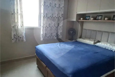 Casa à venda com 3 quartos, sendo 1 suíte, no condomínio Horto Florestal Villagio, Sorocaba - SP