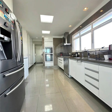 Apartamento à venda com 3 suítes em Nova Petrópolis, São Bernardo do Campo, SP