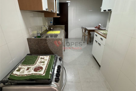 Apartamento à venda com 4 quartos, sendo 1 suíte, em Tijuca, Rio de Janeiro, RJ