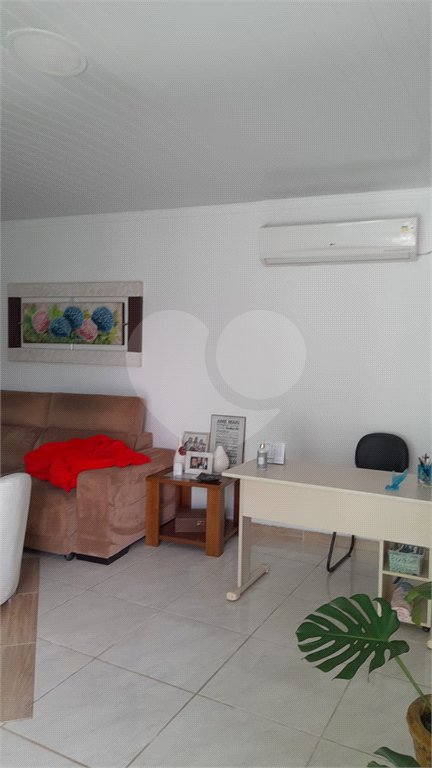 Chácara à venda com 3 suítes no Centro, Biritiba-mirim, SP