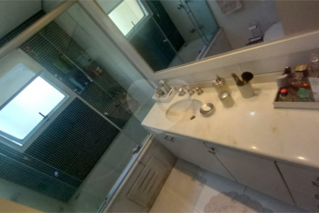 Apartamento à venda com 4 quartos, sendo 3 suítes,  em Santana, São Paulo, SP