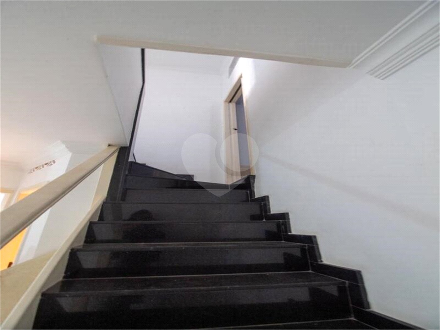 Casa à venda com 3 quartos, sendo 1 suíte, em Jardim Ester, São Paulo, SP