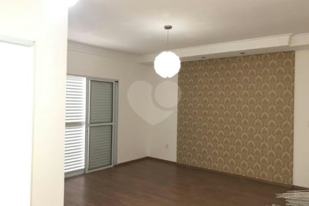 Casa à venda com 3 suítes no condomínio Aldeia da Mata, Votorantim - SP