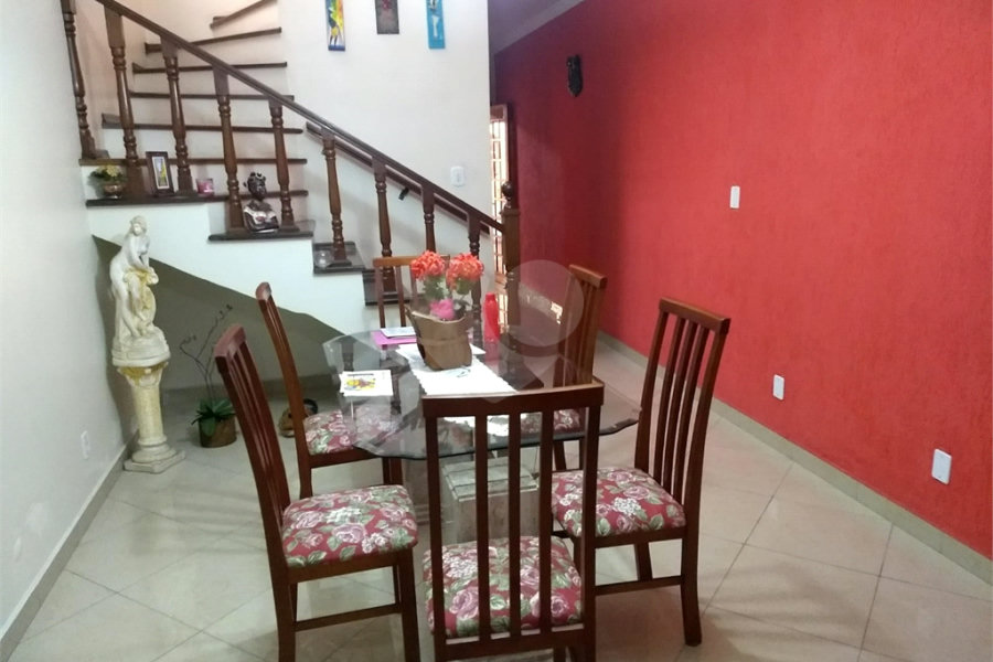 Casa à venda com 3 quartos, sendo 1 suíte, em Jaçanã, São Paulo, SP