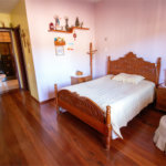 Casa à venda ou para alugar com 4 quartos, sendo 1 suíte, no Centro, São Roque, SP