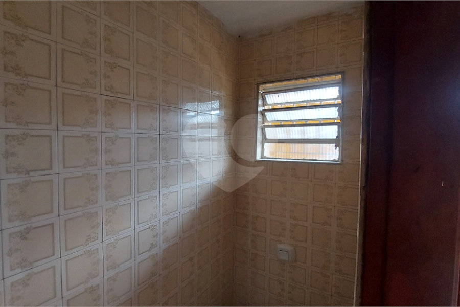 Sobrado à venda com 4 quartos, sendo 1 suíte, em Vila Guarani, São Paulo, SP