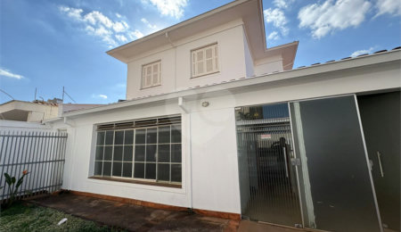 Casa à venda com 4 quartos no Centro, São Carlos, SP