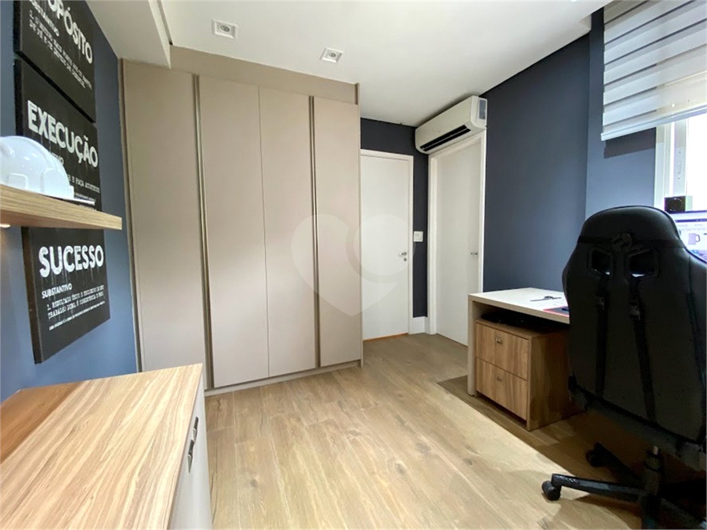 Apartamento à venda com 3 suítes em Vila Suzana, São Paulo, SP