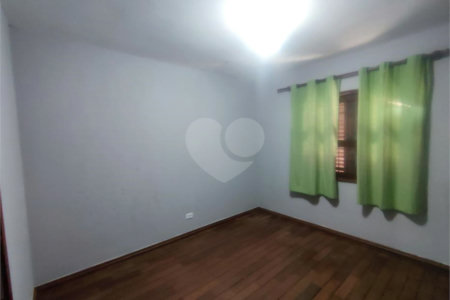 Sobrado à venda com 3 quartos, sendo 1 suíte, em Chácara Santo Antônio, São Paulo, SP