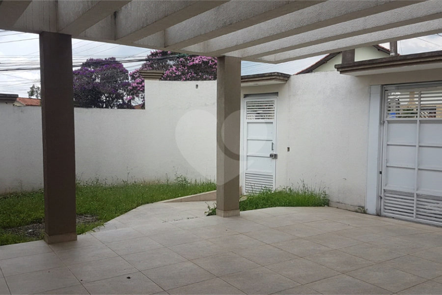 Casa à venda com 5 quartos, sendo 3 suítes,  em Serra da Cantareira, Mairiporã, SP