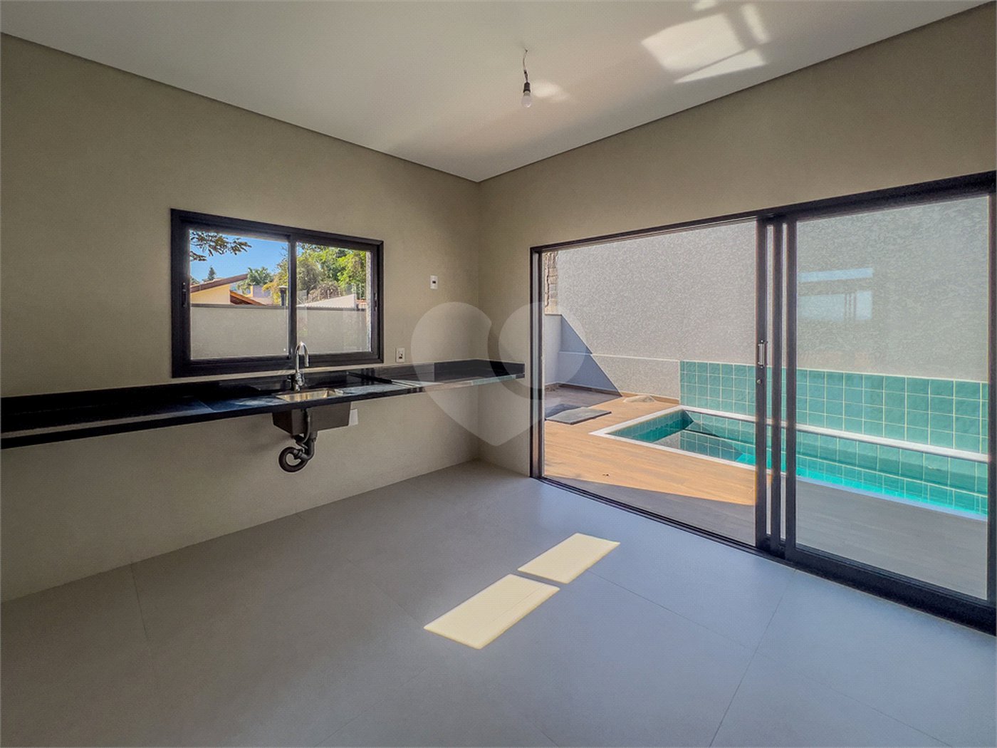 Casa à venda com 3 suítes em Jardim Paulista, Atibaia, SP