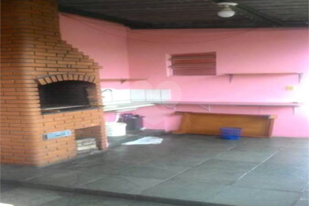 Casa à venda com 4 quartos em Jardim Nove de Julho, São Paulo, SP
