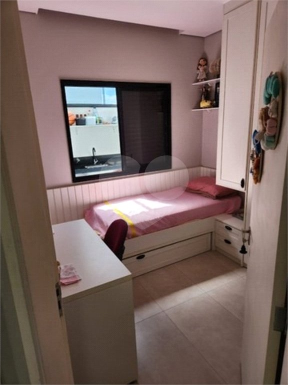 Casa à venda com 3 quartos, sendo 1 suíte, no condomínio Park Real, Indaiatuba - SP