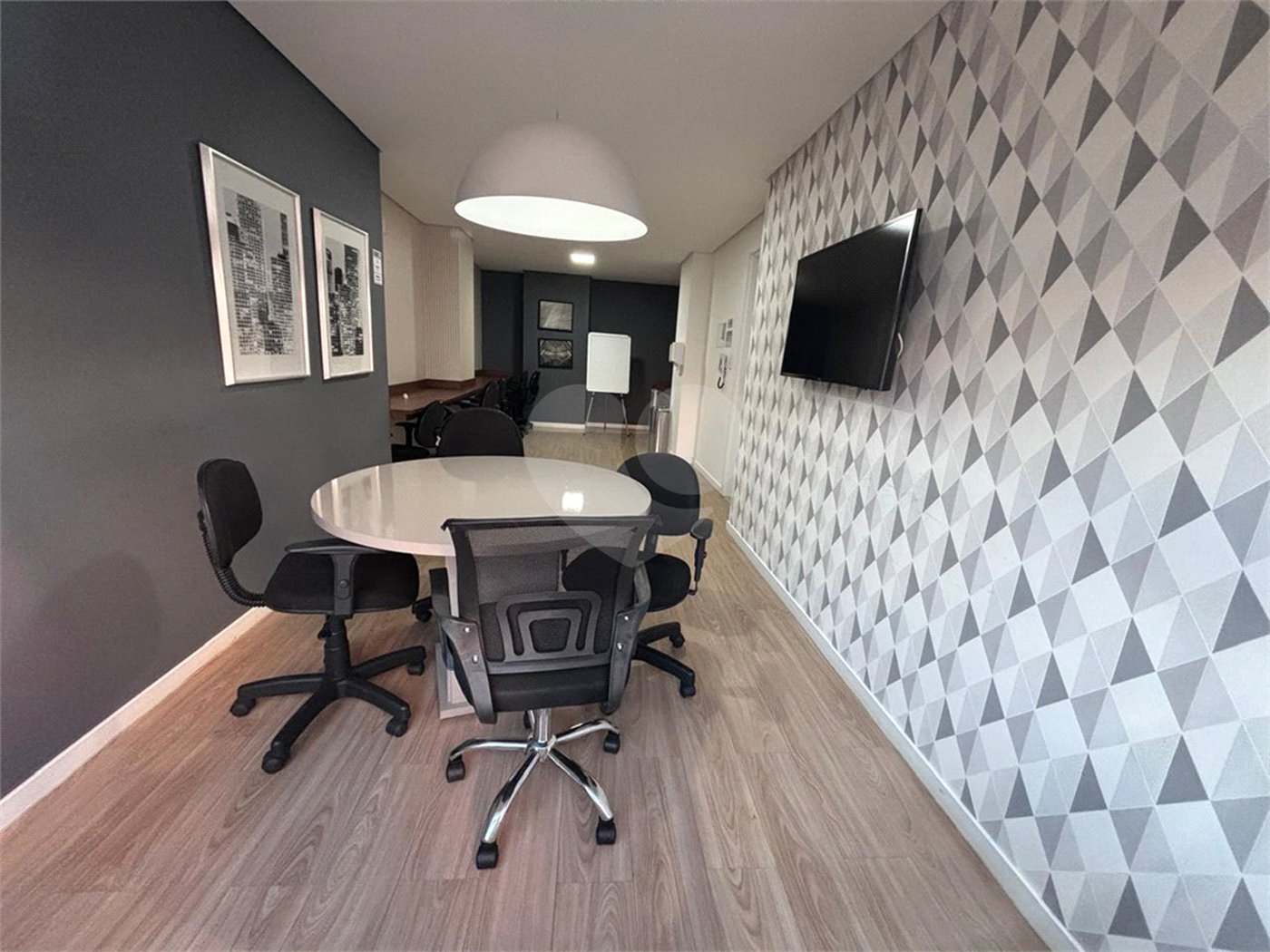 Apartamento à venda com 3 suítes em Parque Campolim, Sorocaba, SP