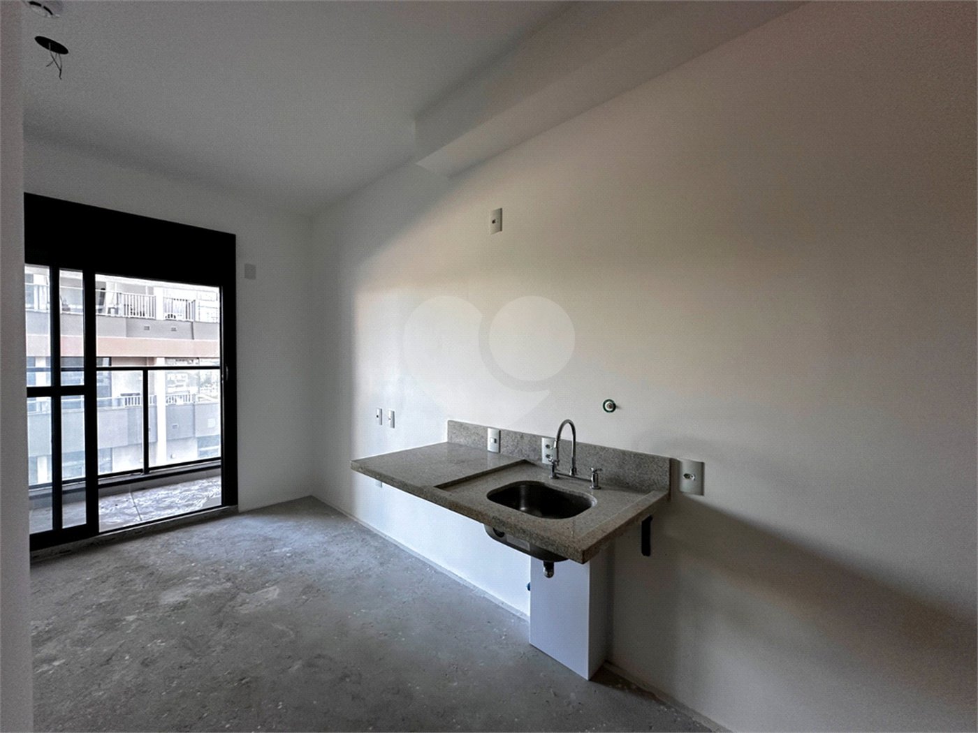 Apartamento à venda com 1 quarto em Jardim das Acácias, São Paulo, SP