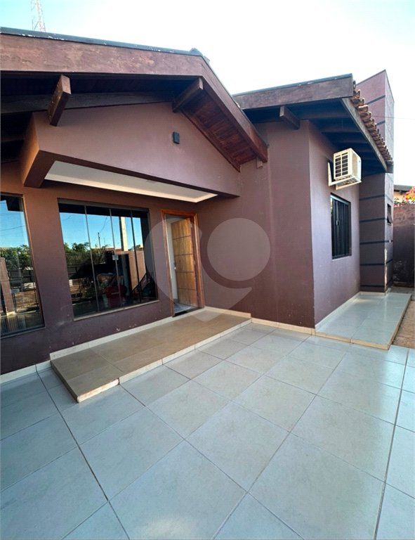 Casa à venda com 4 quartos, sendo 2 suítes, em Residencial Ponta Porã II, Ponta Porã, MS