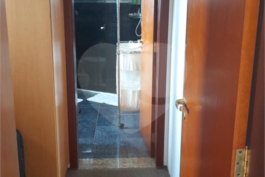 Sobrado à venda com 3 suítes em Tremembé, São Paulo, SP
