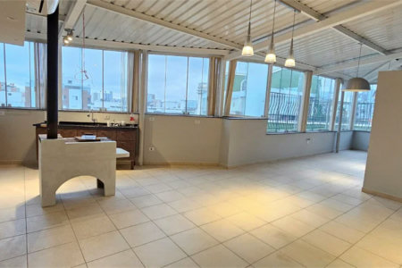 Cobertura à venda com 4 quartos, sendo 3 suítes,  em Cidade São Francisco, São Paulo, SP