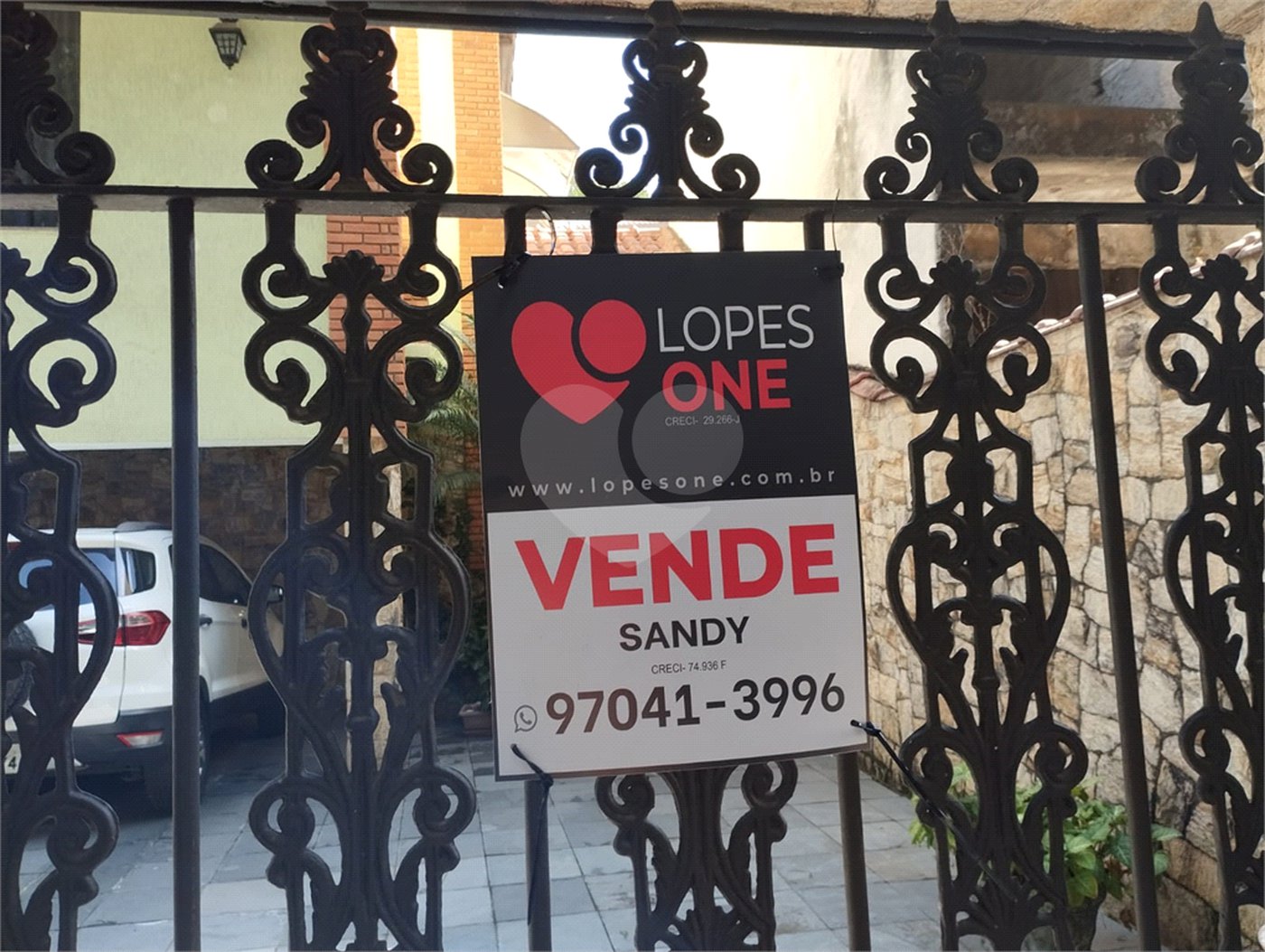 Sobrado à venda com 4 quartos, sendo 1 suíte, em Tremembé, São Paulo, SP