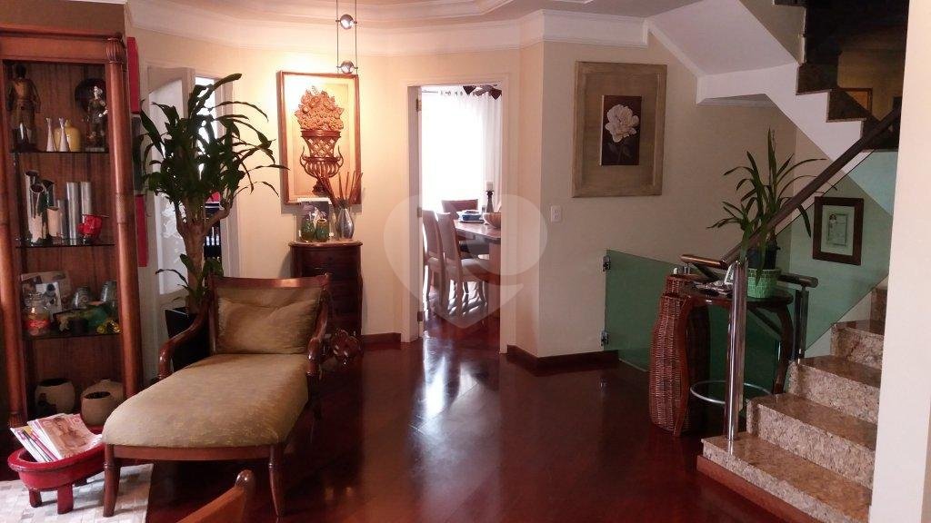 Casa à venda com 4 suítes em Jardim Floresta, São Paulo, SP