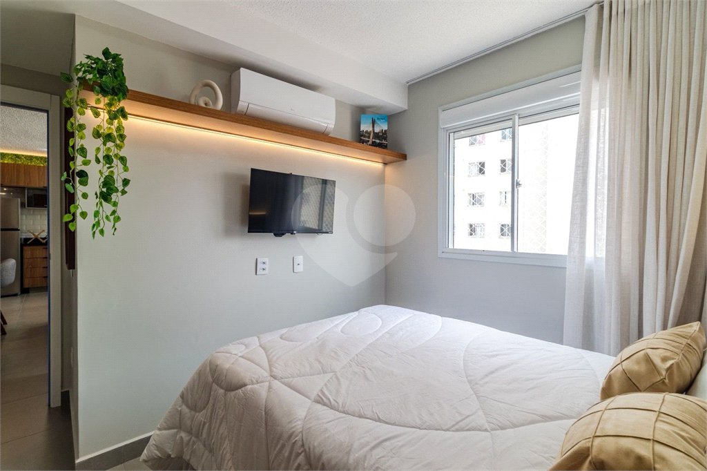 Apartamento à venda com 2 quartos, sendo 1 suíte,  em Liberdade, São Paulo, SP