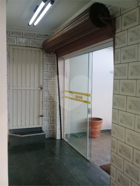 Sobrado à venda com 4 quartos, sendo 2 suítes,  em Jardim Regina, Indaiatuba, SP