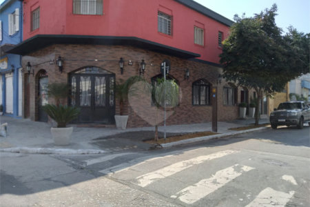 Sobrado à venda ou para alugar com 3 quartos em Ipiranga, São Paulo, SP