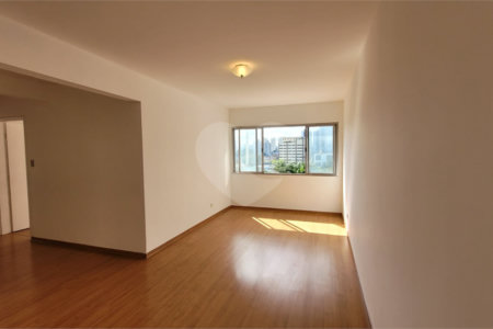 Apartamento à venda com 2 quartos em Santo Amaro, São Paulo, SP