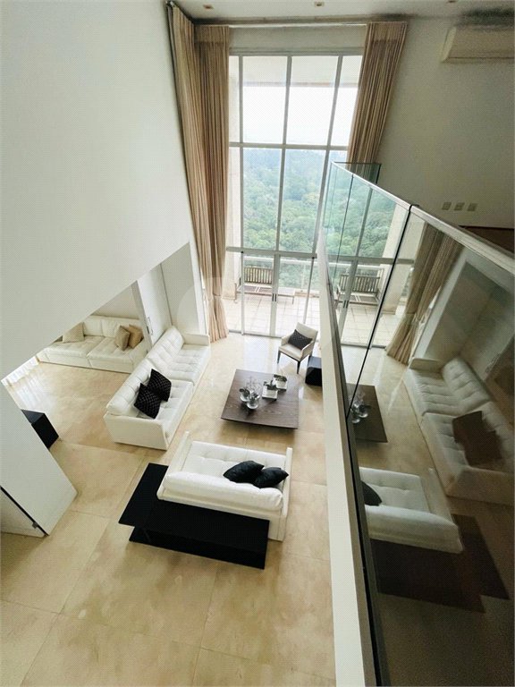 Apartamento à venda ou para alugar com 2 quartos, sendo 1 suíte, em Parque do Morumbi, São Paulo, SP