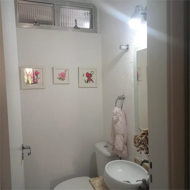 Apartamento à venda com 2 quartos em Vila Romana, São Paulo, SP