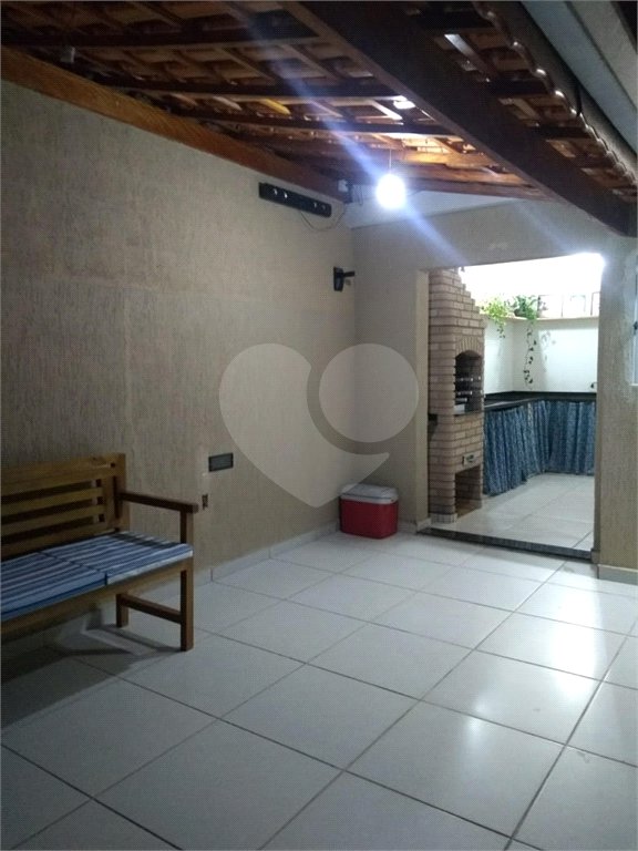 Casa à venda com 3 quartos, sendo 2 suítes, no condomínio Palmas do Tremembé, São Paulo - SP