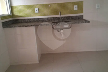 Casa à venda com 3 quartos, sendo 1 suíte, no condomínio Verdana, Jundiaí - SP
