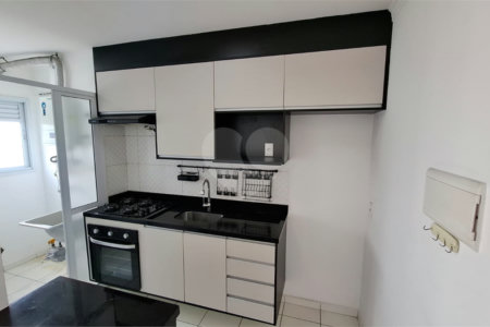Apartamento à venda ou para alugar com 2 quartos em Parque Vitória, São Paulo, SP