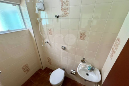 Casa Térrea à venda com 3 quartos, sendo 1 suíte,  em Cidade Universitária, Campinas, SP