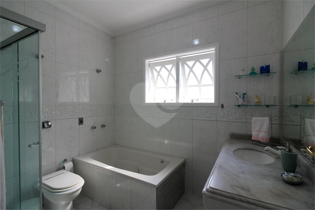 Casa à venda com 3 quartos, sendo 1 suíte,  em Santana, São Paulo, SP