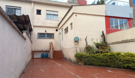 Sobrado à venda com 3 quartos, sendo 1 suíte,  em Jabaquara, São Paulo, SP