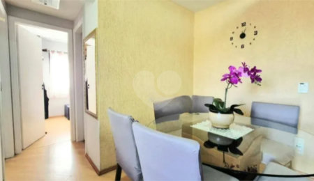 Apartamento à venda com 2 quartos, sendo 1 suíte,  em Vila Invernada, São Paulo, SP