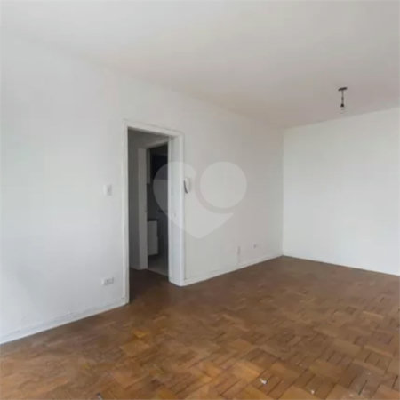 Apartamento à venda com 2 quartos em Cerqueira César, São Paulo, SP
