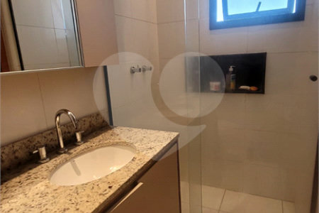 Cobertura à venda com 3 quartos, sendo 1 suíte,  em Tijuca, Rio de Janeiro, RJ