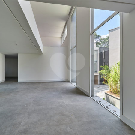 Casa à venda com 4 suítes no condomínio Liló, São Paulo - SP