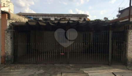 Casa Térrea à venda com 3 quartos em Vila Mazzei, São Paulo, SP