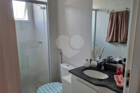 Apartamento à venda com 2 quartos em Jardim Maria Trindade, São Roque, SP