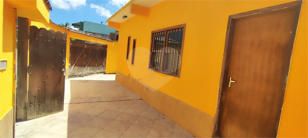 Casa à venda ou para alugar com 3 quartos, sendo 2 suítes, em CAMPO GRANDE, Rio de Janeiro, RJ