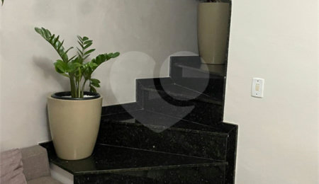 Casa à venda com 3 quartos no condomínio Boa Vista, São Roque - SP