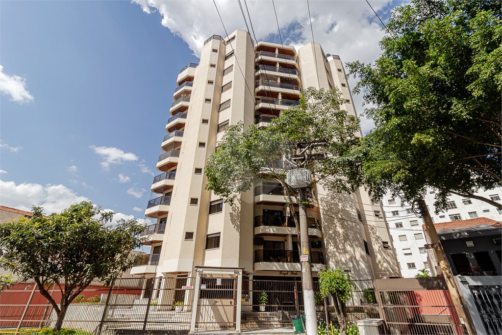Apartamento à venda com 3 suítes em Aclimação, São Paulo, SP