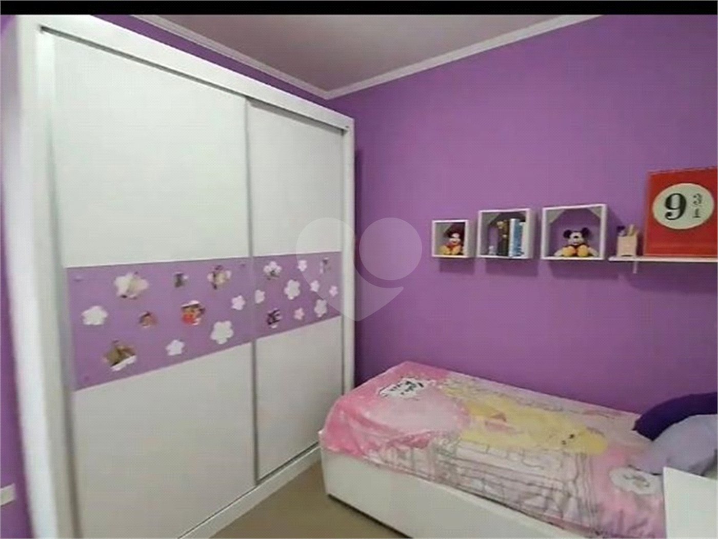 Sobrado à venda com 3 quartos, sendo 1 suíte,  em Parque Vitória, São Paulo, SP