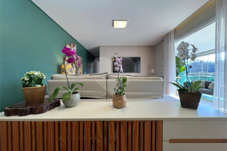 Apartamento à venda com 3 quartos, sendo 1 suíte, em Jardim Caravelas, São Paulo, SP