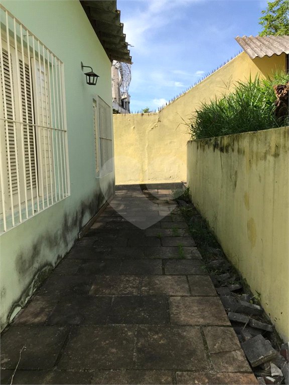 Casa à venda com 3 quartos, sendo 1 suíte, em Morumbi, São Paulo, SP