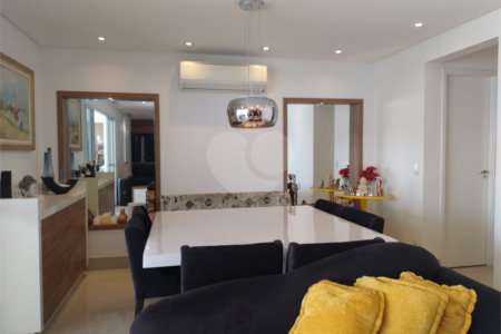 Apartamento à venda com 3 quartos, sendo 1 suíte,  no Centro, São Bernardo do Campo, SP